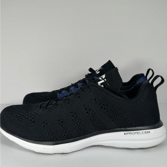 APL Techloom Pro Black Blue Knit Sneakers Men's Size 8 - Picture 4 of 9